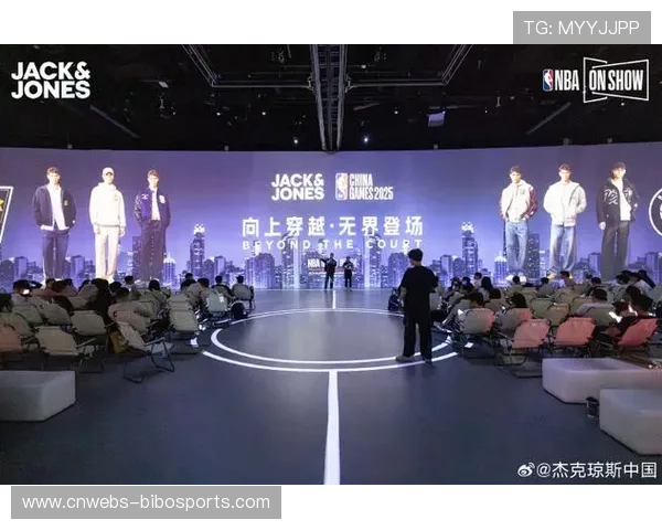 首批入场球迷体验：“科技感十足，但传统氛围保留”